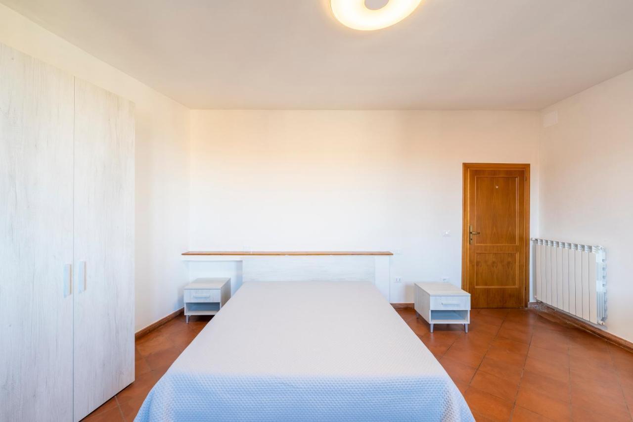 Le Vecchie Cantine Hotel Chianni