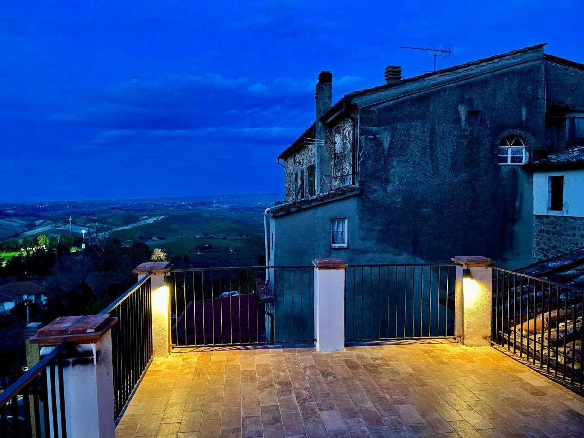 Le Vecchie Cantine 3* Chianni